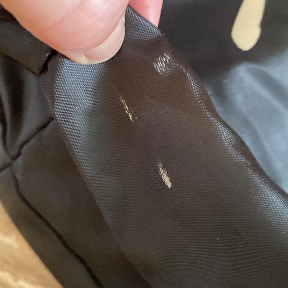 Henri Bendel Tote - Picture 6 of 7